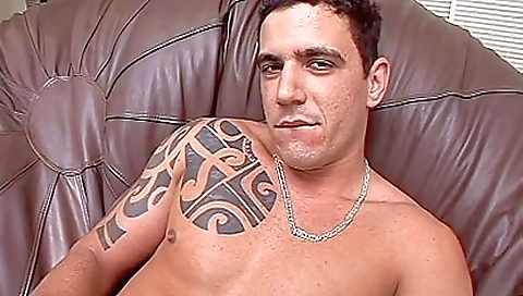 Gay man with a tattooed face and a hot girlfriend 1