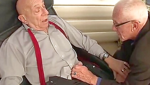 Grandpa with a big ass plays with grandchild's ass