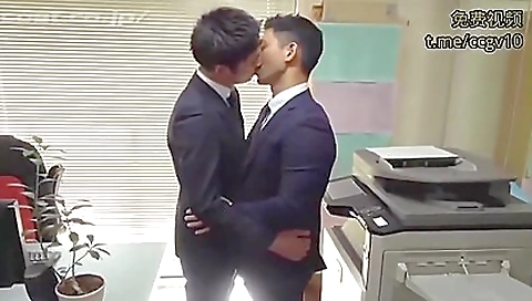 Asian teen girl with a big cock is fucking in this hd video