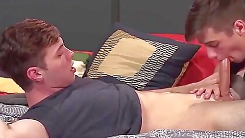 Gay dude has a thick hard on and takes a double deepthroat