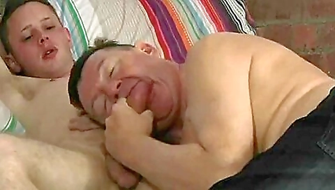 Oldy stepson gets fucked by his brunette stepdaughter